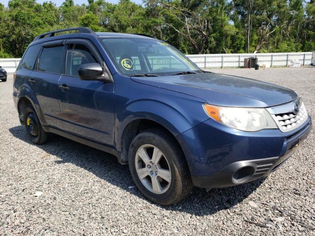 JF2SHABC4BH758086 - 2011 SUBARU FORESTER 2.5X BLUE photo 4