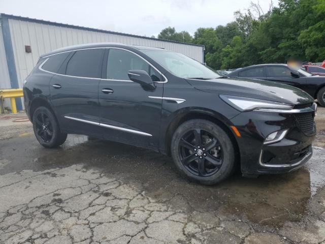 5GAERBKW3PJ100690 - 2023 BUICK ENCLAVE ESSENCE შავი ფოტო 4