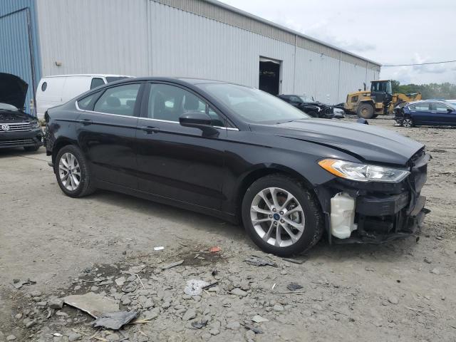 3FA6P0HD5KR244782 - 2019 FORD FUSION SE 黑色 照片 4