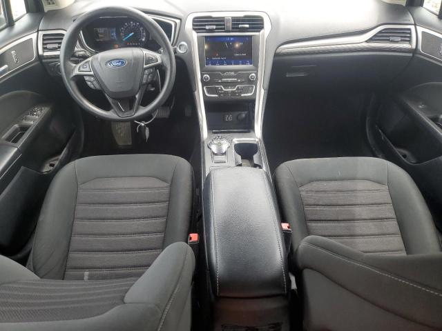 3FA6P0HD5KR244782 - 2019 FORD FUSION SE 黑色 照片 8