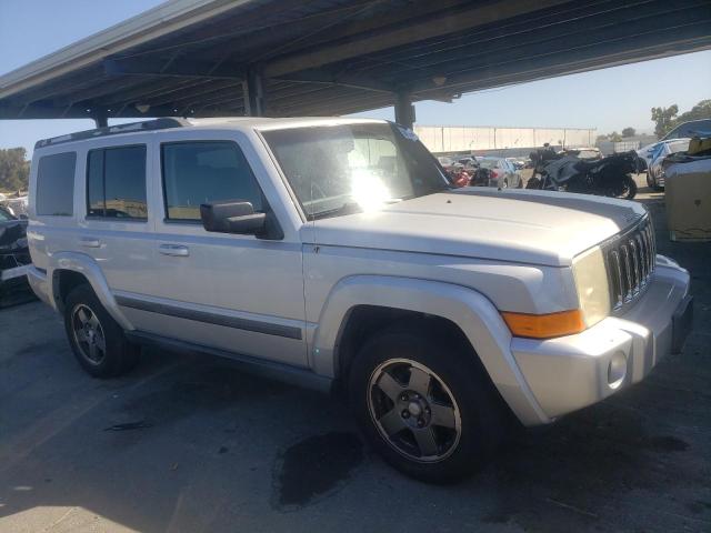 1J8HH48K67C627165 - 2007 JEEP COMMANDER 银色 照片 4