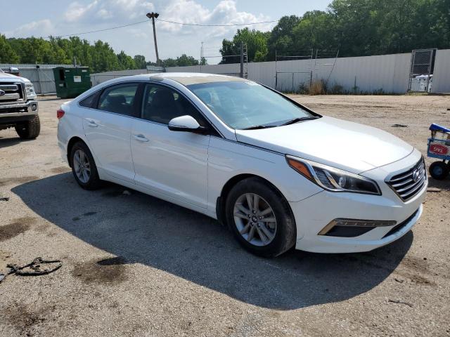 5NPE24AA8FH117853 - 2015 HYUNDAI SONATA ECO WHITE photo 4