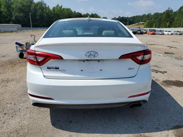 5NPE24AA8FH117853 - 2015 HYUNDAI SONATA ECO WHITE photo 6