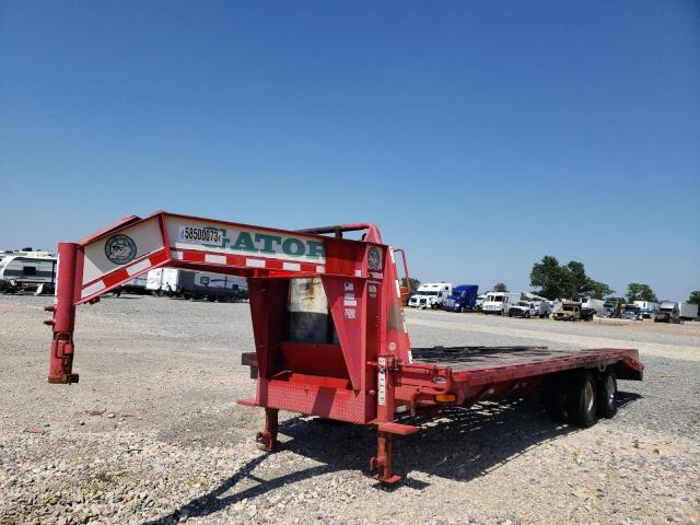 4Z1GF25228S005104 - 2008 GATO TRAILER RED photo 2