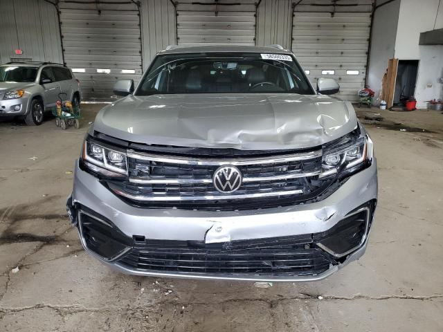 1V26E2CA7LC226758 - 2020 VOLKSWAGEN ATLAS CROS SE SILVER photo 5