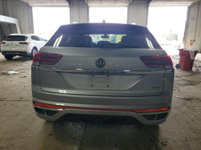 1V26E2CA7LC226758 - 2020 VOLKSWAGEN ATLAS CROS SE SILVER photo 6