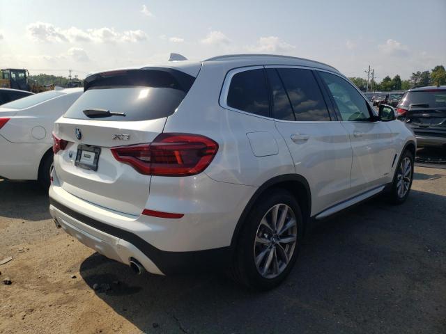 5UXTR9C57JLC73694 - 2018 BMW X3 XDRIVE30I WHITE photo 3