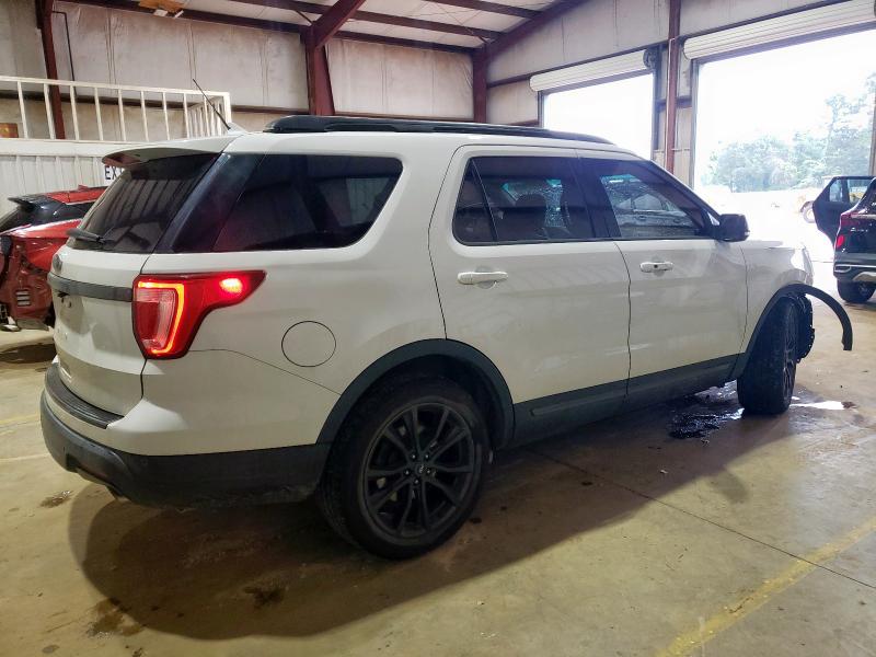 1FM5K7D82JGB75010 - 2018 FORD EXPLORER XLT 白色 照片 3