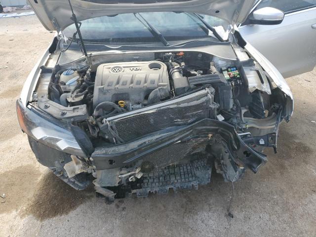 1VWBN7A30EC064263 - 2014 VOLKSWAGEN PASSAT SE SILVER photo 11