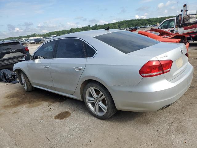 1VWBN7A30EC064263 - 2014 VOLKSWAGEN PASSAT SE SILVER photo 2