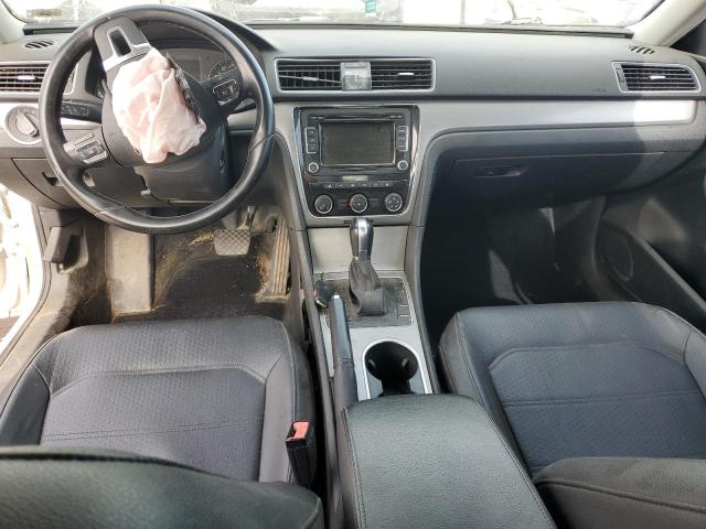 1VWBN7A30EC064263 - 2014 VOLKSWAGEN PASSAT SE SILVER photo 8