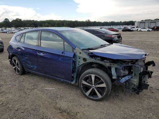 4S3GTAK67J3704192 - 2018 SUBARU IMPREZA SPORT BLUE photo 4