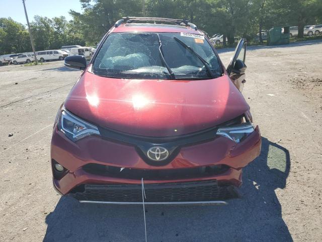 2T3JFREV8JW755566 - 2018 TOYOTA RAV4 SE MAROON photo 5