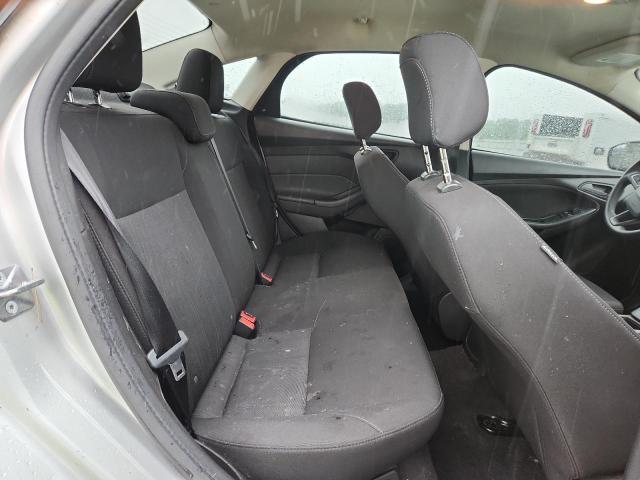 1FADP3E2XJL242891 - 2018 FORD FOCUS S Արծաթագույն լուսանկար 10