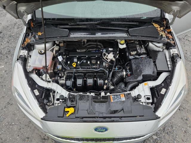 1FADP3E2XJL242891 - 2018 FORD FOCUS S Արծաթագույն լուսանկար 11