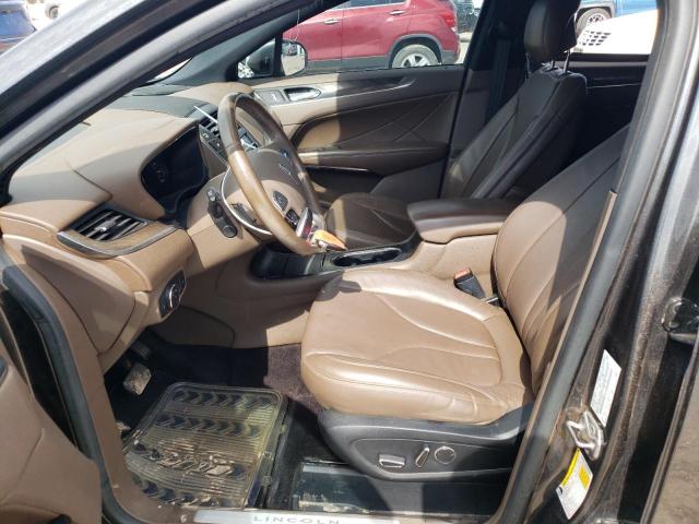 5LMCJ3C91HUL63202 - 2017 LINCOLN MKC RESERVE Grafit foto 7