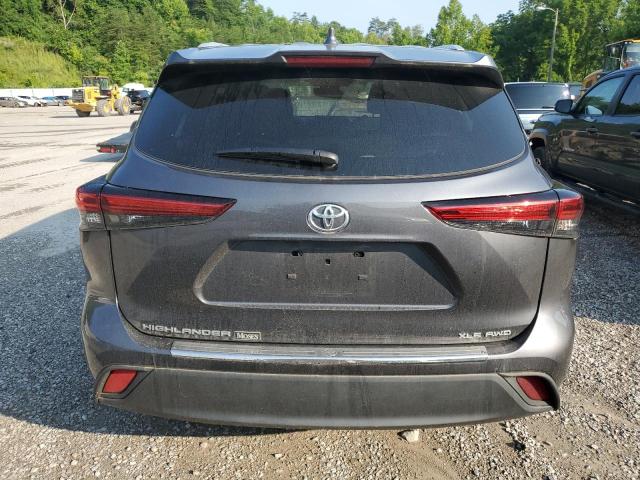5TDGZRBH9NS596337 - 2022 TOYOTA HIGHLANDER XLE GRAY photo 6