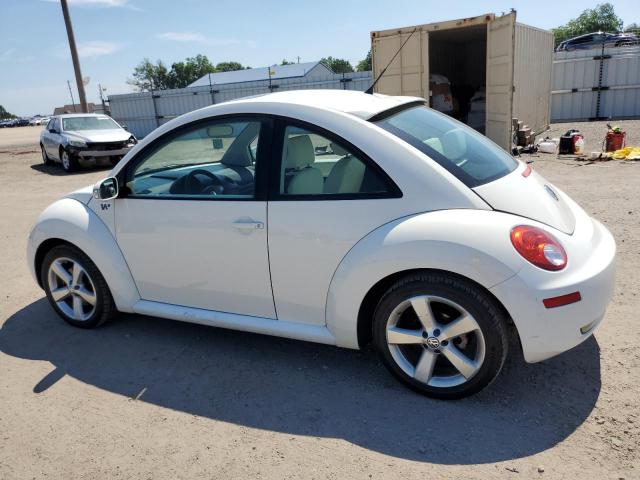 3VWFG31C88M523398 - 2008 VOLKSWAGEN NEW BEETLE TRIPLE WHITE WHITE photo 2