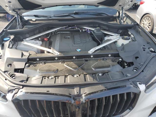 5UXCR6C0XP9P83947 - 2023 BMW X5 XDRIVE40I WHITE photo 12