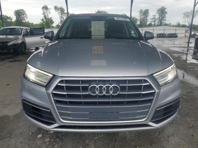 WA1ANAFY5J2142787 - 2018 AUDI Q5 PREMIUM 银色 照片 5