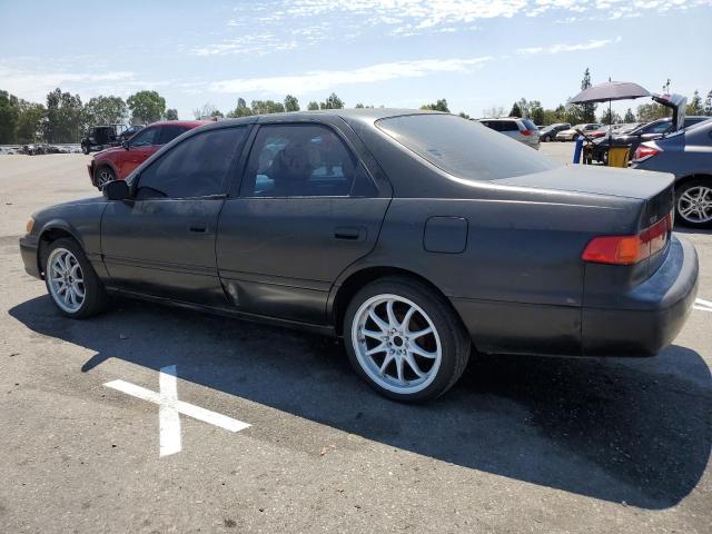 JT2BG22K010567284 - 2001 TOYOTA CAMRY CE BLACK photo 2