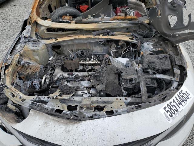 1G1ZG5ST8KF221605 - 2019 CHEVROLET MALIBU RS WHITE photo 11