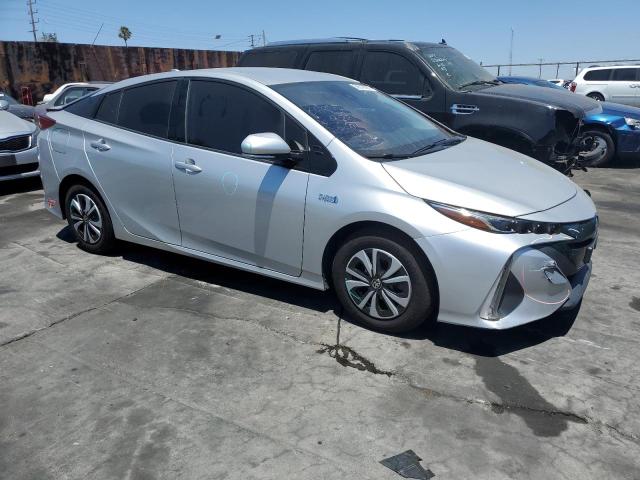 JTDKARFPXH3021723 - 2017 TOYOTA PRIUS PRIM 银色 照片 4