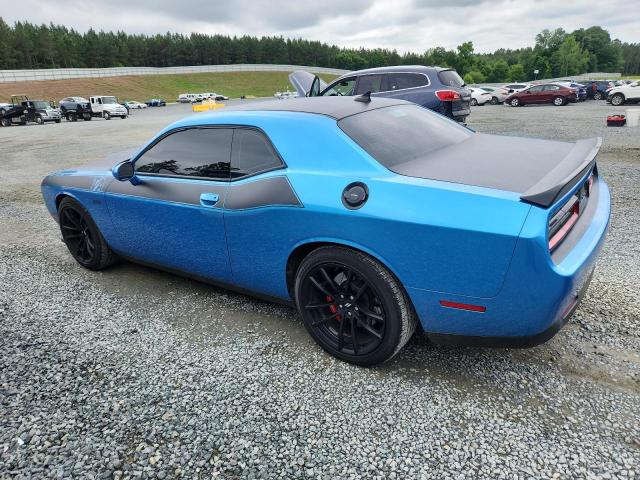 2C3CDZFJ0KH525875 - 2019 DODGE CHALLENGER R/T SCAT PACK BLUE photo 2