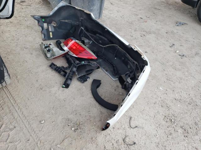 1G4GE5ED4BF164002 - 2011 BUICK LACROSSE CXS WHITE photo 12