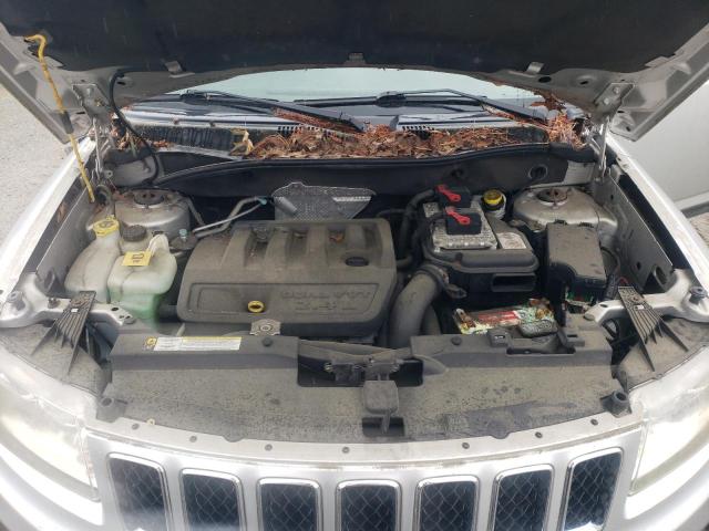1J4NF1FB8BD227638 - 2011 JEEP COMPASS SPORT Күміс фото 12
