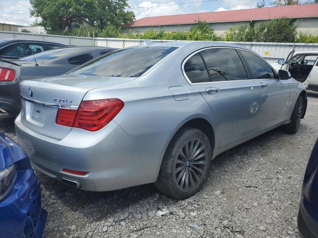 WBAKB83569CY61829 - 2009 BMW 750 LI SILVER photo 3