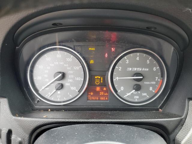 WBAKG1C56BE362564 - 2011 BMW 335 IS WHITE photo 9