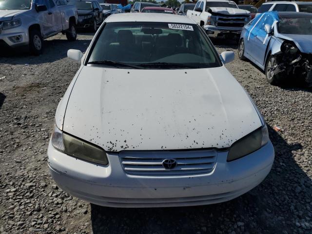 4T1BG22K4XU865695 - 1999 TOYOTA CAMRY CE WHITE photo 5