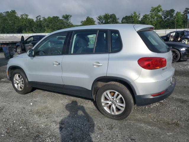 WVGAV7AX1DW537999 - 2013 VOLKSWAGEN TIGUAN S SILVER photo 2