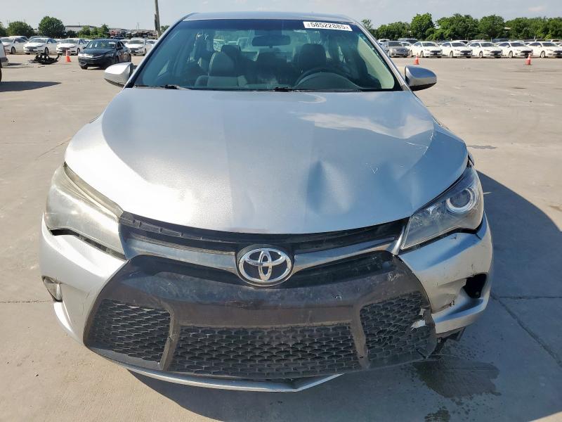 4T1BF1FK7GU526954 - 2016 TOYOTA CAMRY LE SILVER photo 5