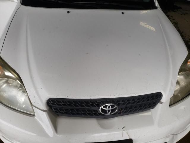 2T1KR32E86C573350 - 2006 TOYOTA COROLLA MA XR WHITE photo 11