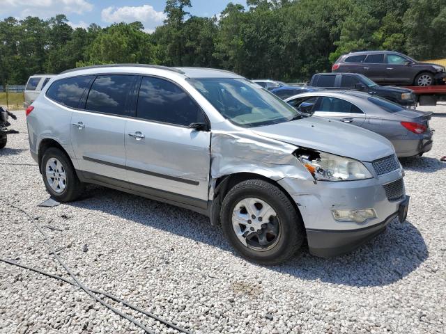 1GNKRFED5CJ234900 - 2012 CHEVROLET TRAVERSE LS SILVER photo 4