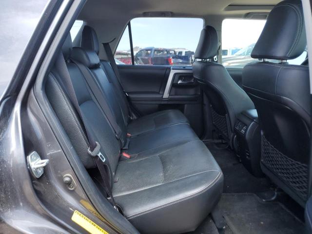 JTEBU5JR1J5549732 - 2018 TOYOTA 4RUNNER SR5/SR5 PREMIUM 灰色 照片 11