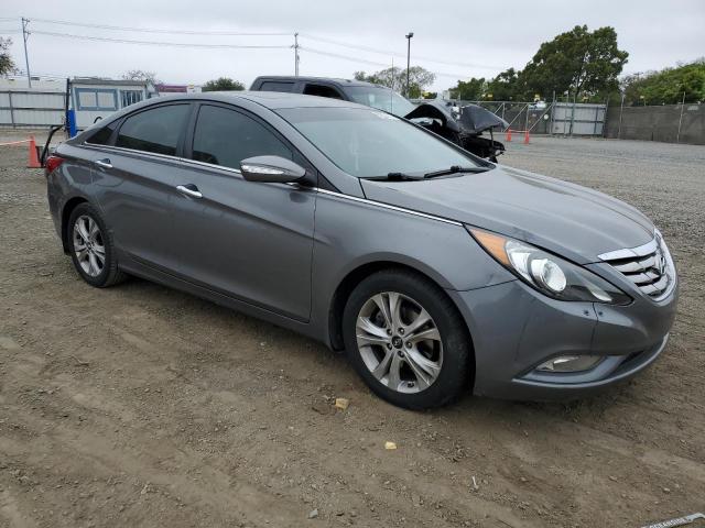 5NPEC4AC1DH612245 - 2013 HYUNDAI SONATA SE GRAY photo 4