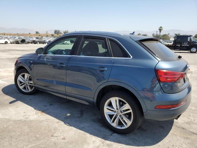 WA1HCCFS1JR004053 - 2018 AUDI Q3 PREMIUM PLUS BLUE photo 2