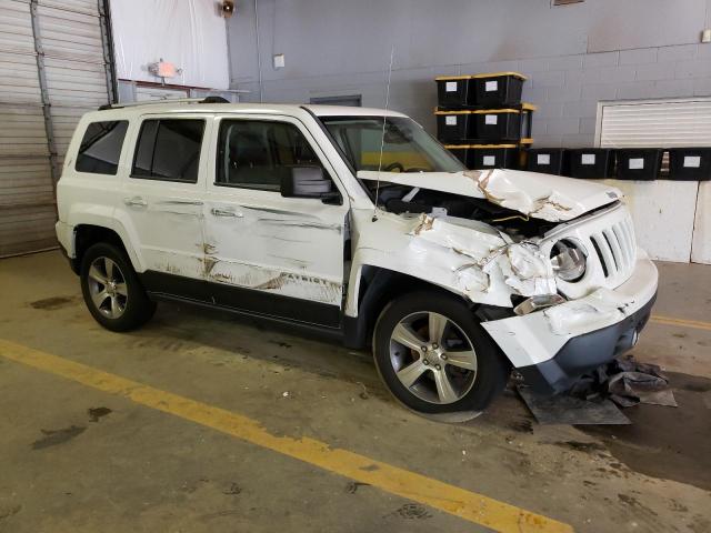 1C4NJRFB3HD165142 - 2017 JEEP PATRIOT LATITUDE WHITE photo 4