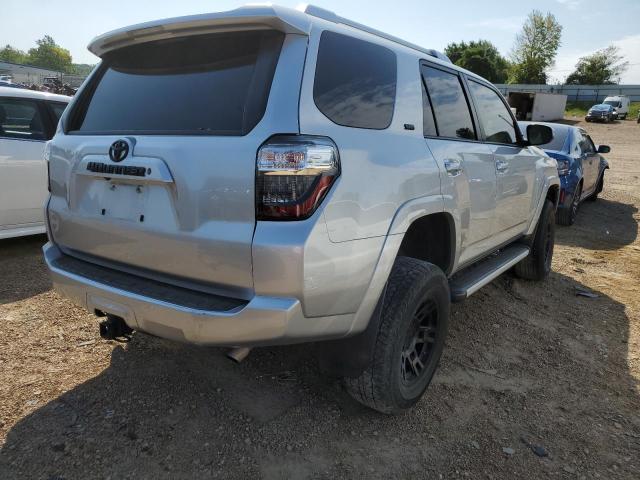 JTEBU5JR6J5494193 - 2018 TOYOTA 4RUNNER SR5/SR5 PREMIUM 银色 照片 3