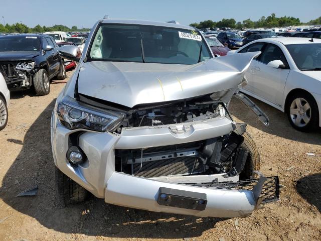 JTEBU5JR6J5494193 - 2018 TOYOTA 4RUNNER SR5/SR5 PREMIUM 银色 照片 5