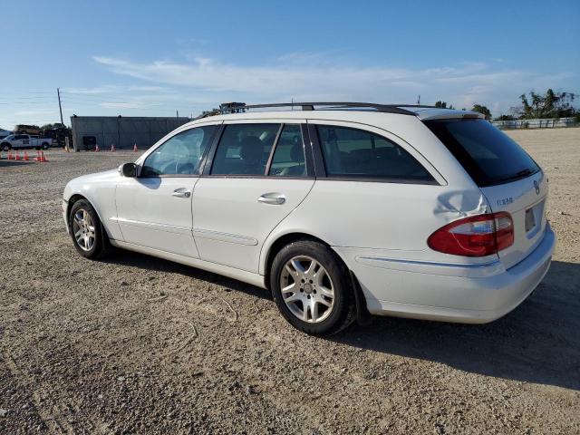 WDBUH82J24X120022 - 2004 MERCEDES-BENZ E 320 4MATIC WHITE photo 2