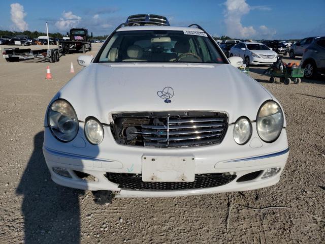 WDBUH82J24X120022 - 2004 MERCEDES-BENZ E 320 4MATIC WHITE photo 5