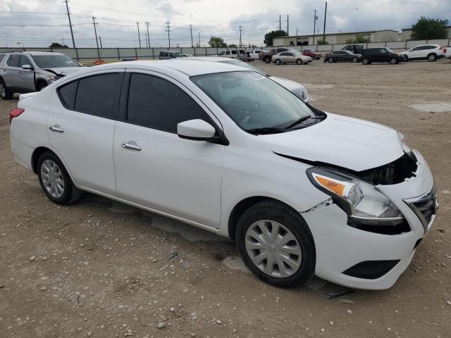 3N1CN7AP1KL821166 - 2019 NISSAN VERSA S WHITE photo 4