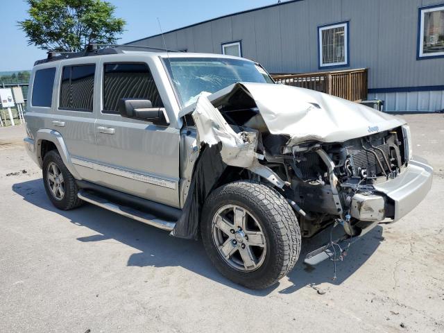 1J8HG48KX8C228697 - 2008 JEEP COMMANDER SPORT SILVER photo 4