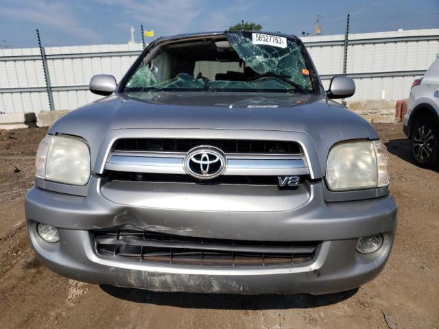 5TDBT44A95S239402 - 2005 TOYOTA SEQUOIA SR5 SILVER photo 5