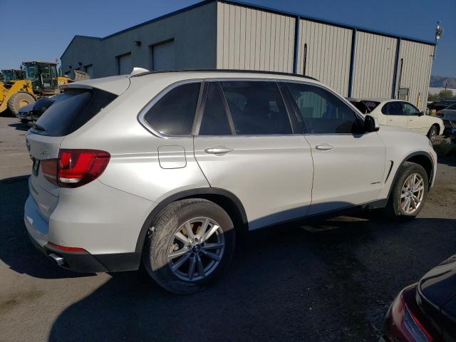 5UXKR2C50E0H32879 - 2014 BMW X5 SDRIVE35I WHITE photo 3