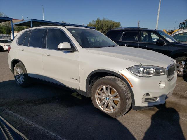 5UXKR2C50E0H32879 - 2014 BMW X5 SDRIVE35I WHITE photo 4